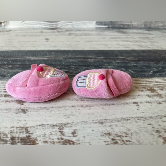 My American Girl Doll SWEET TREATS Pajamas - Complete w Slippers & Charm 2010 - Picture 13 of 15